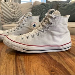 Converse Chuck Taylor All-Star Hi-Tops Mens 11 White